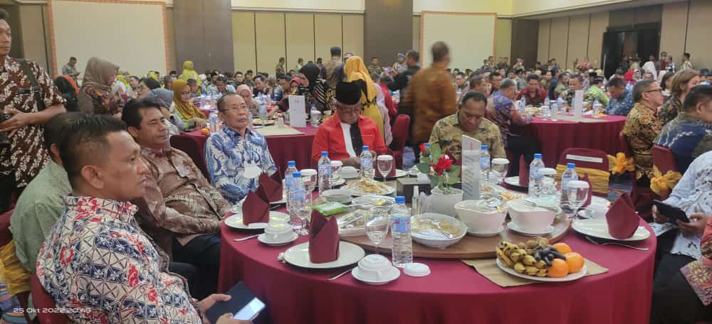 Bupati Halmahera Utara Ir. Frans Manery Hadiri Kegiatan Lepas Sambut Kapolda Maluku Utara 