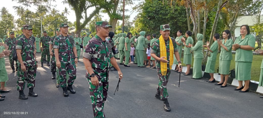 Kunjugan Kerja PANGDAM XVI/PATTIMURA di Kabupaten Halmahera Utara Dirangkaikan Dengan Penamanan Jagung oleh PANGDAM Dalam Rangka Katahanan Pangan Nasional di Wilayah KODIM 1508/Tobelo