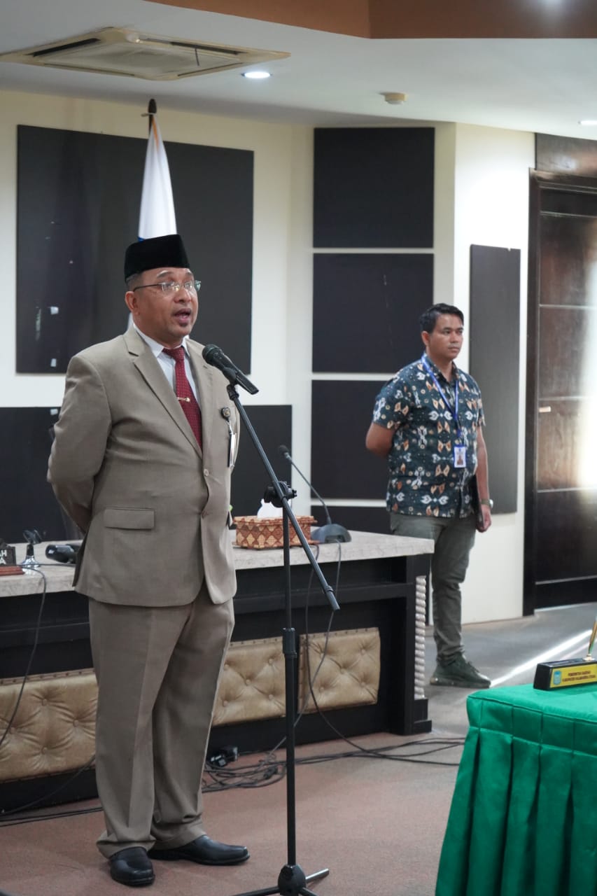 Pengambilan Sumpah / Janji PNS di Lingkup Pemerintah Kabupaten Halmahera Utara oleh Sekretaris Daerah